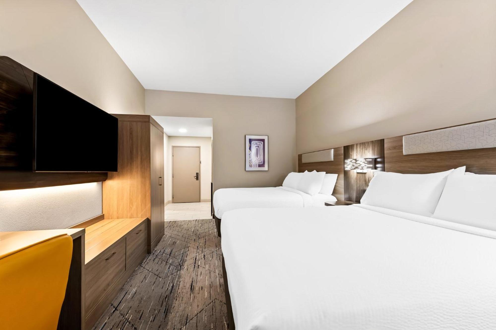 Holiday Inn Express & Suites Sylva / Dillsboro By Ihg Exterior photo